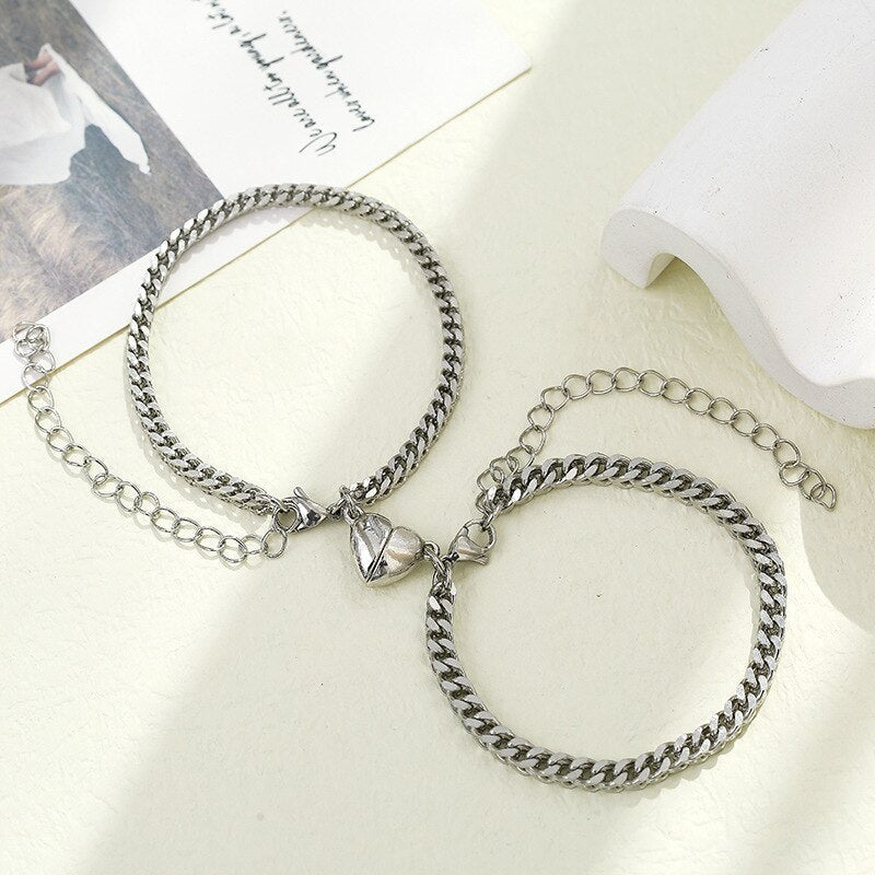 MAGNET RELATIONSHIP COUPLE BRACELETS WITH HEART SHAPED