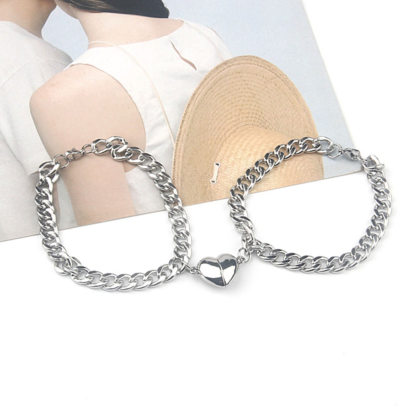 MAGNET RELATIONSHIP COUPLE BRACELETS WITH HEART SHAPED